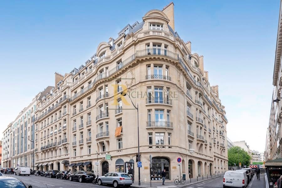 Flat Rue de Courcelles in Paris