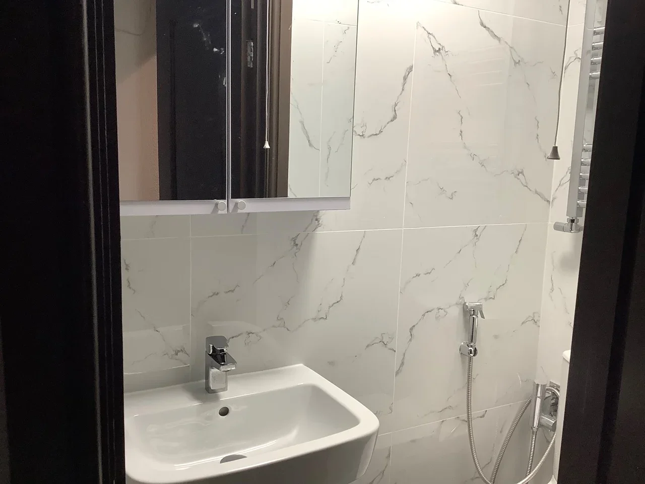 Room Rosemary Close in South Ockendon