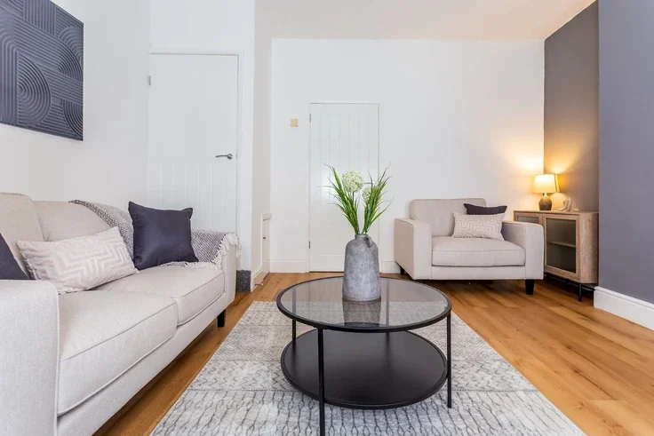 Flat Hallgarth Terrace in Ferryhill