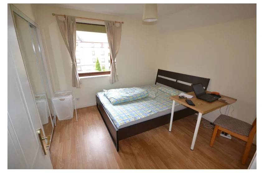 Flat West Bryson Road in City of Edinburgh