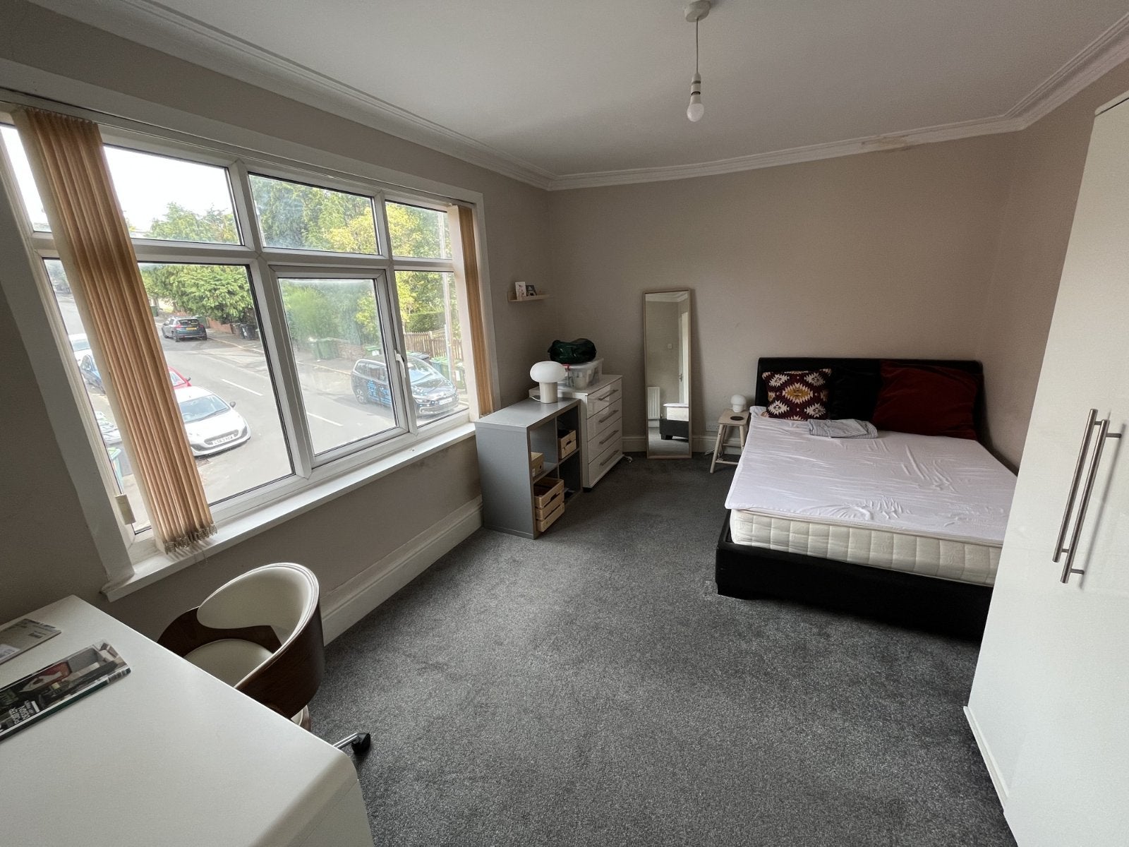 House Raven Road in Leeds