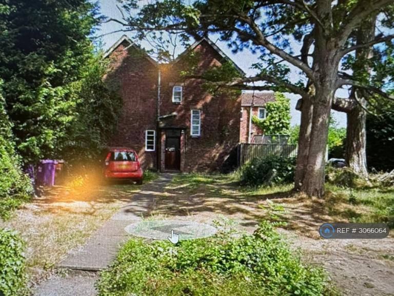 House Wimborne Road in Wolverhampton