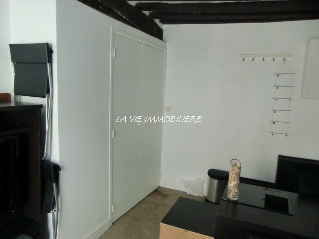 Appartement Rue des Lyonnais à Paris