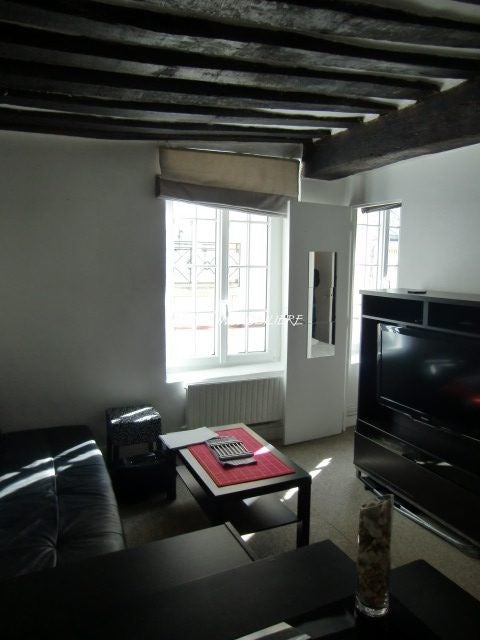 Appartement Rue des Lyonnais à Paris