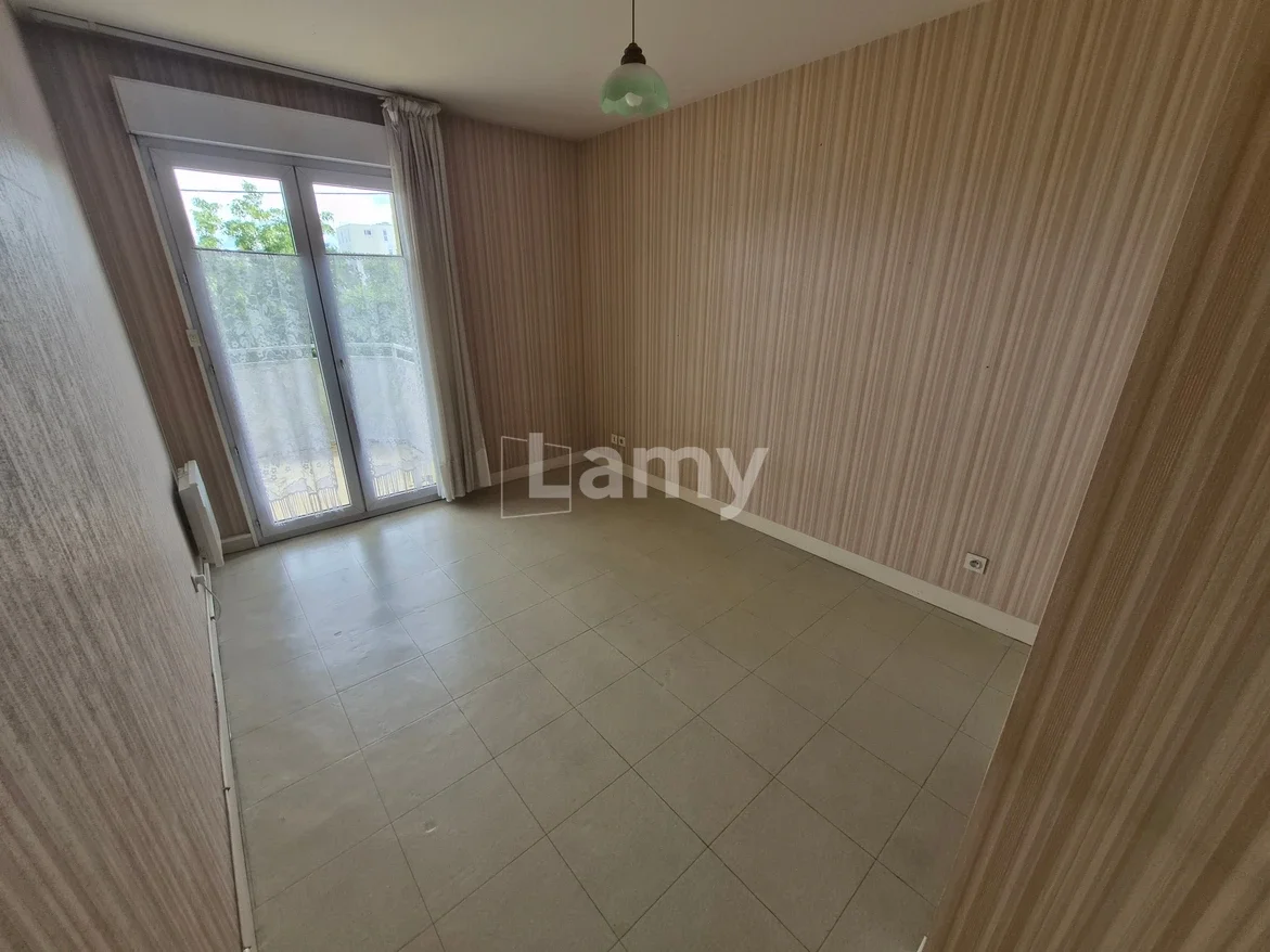 Flat Boulevard Vaulabelle in Auxerre
