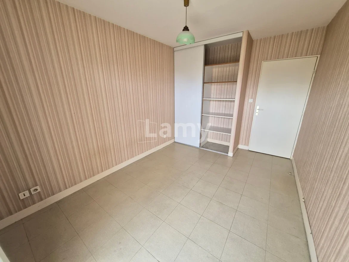 Flat Boulevard Vaulabelle in Auxerre
