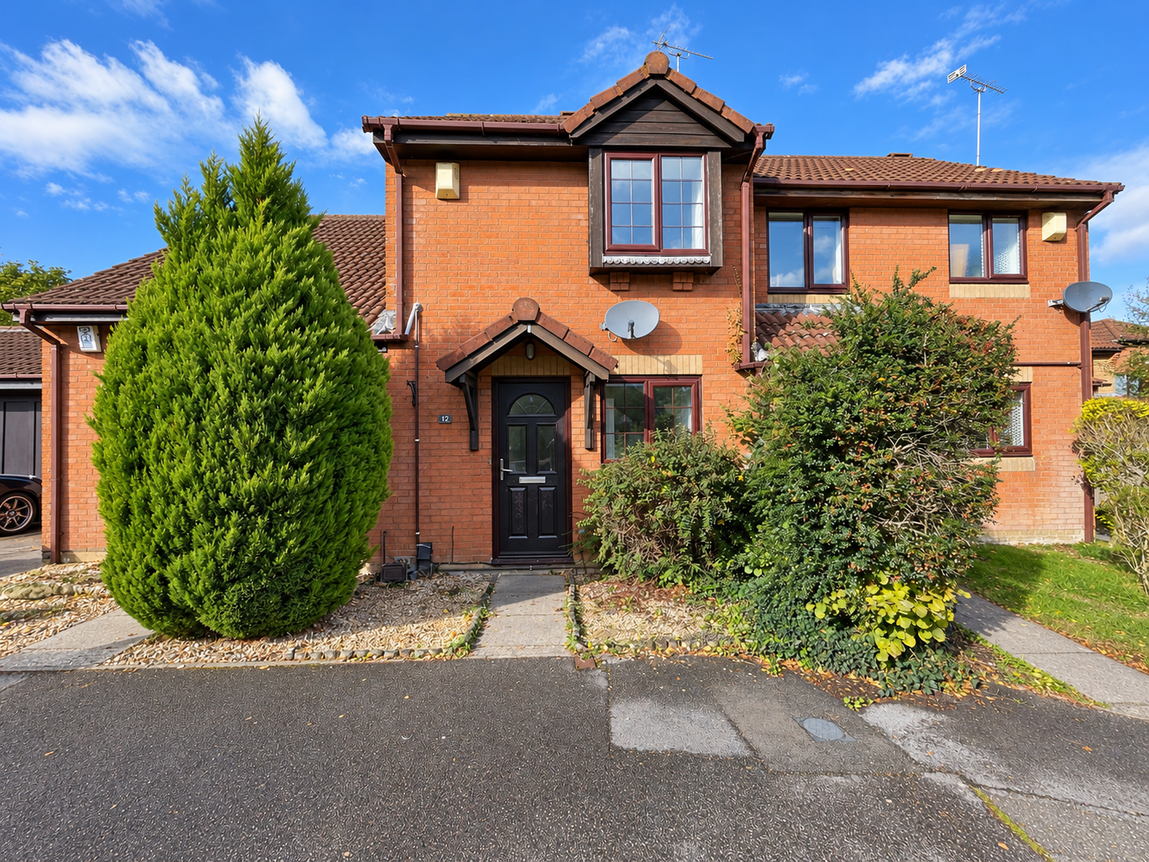 House Clover Way in Hedge End