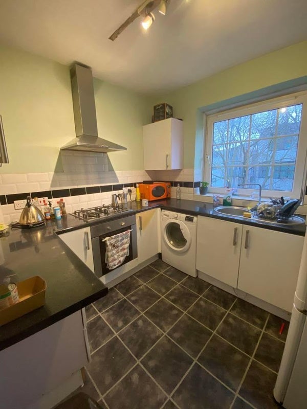 Room Stockwell Gardens in Greater London