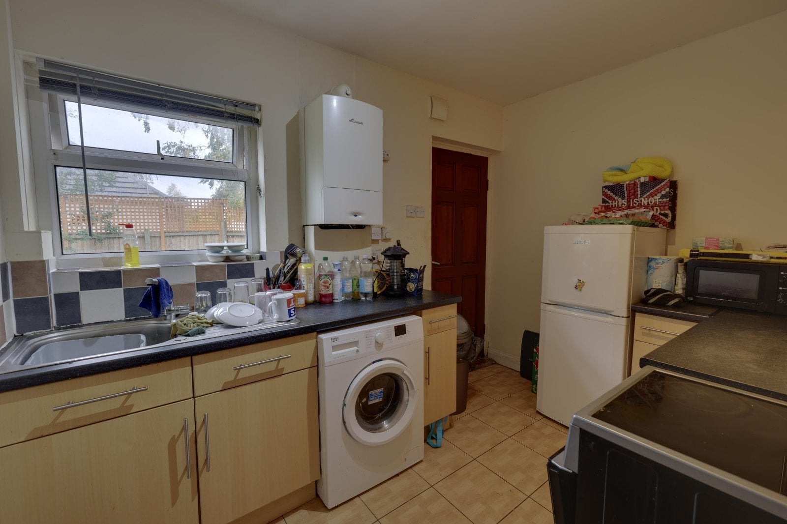 Flat Redesdale Gardens in Leeds