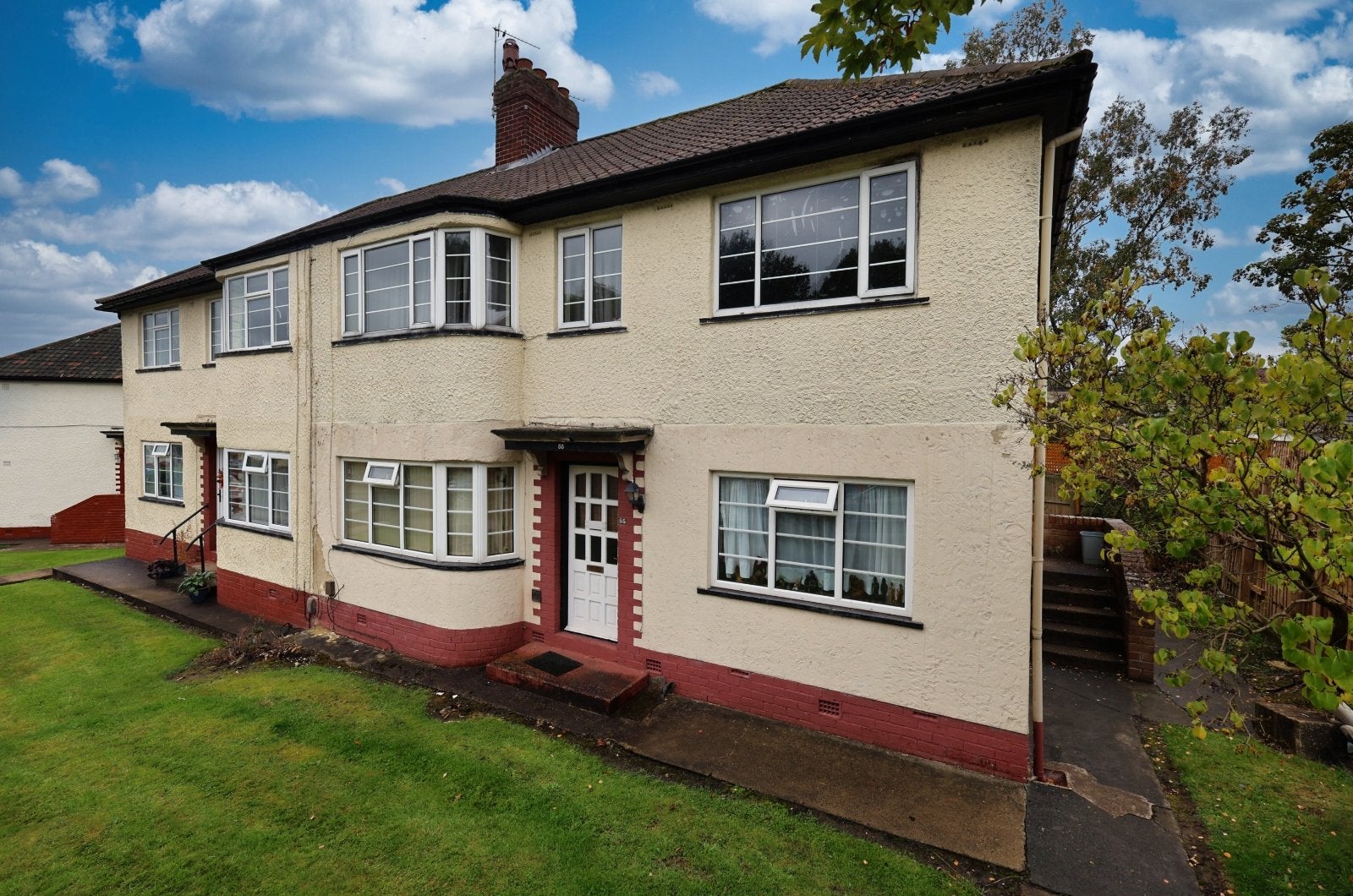 Flat Redesdale Gardens in Leeds