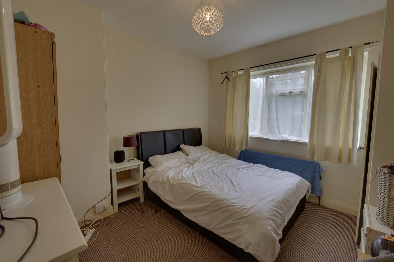 Flat Redesdale Gardens in Leeds