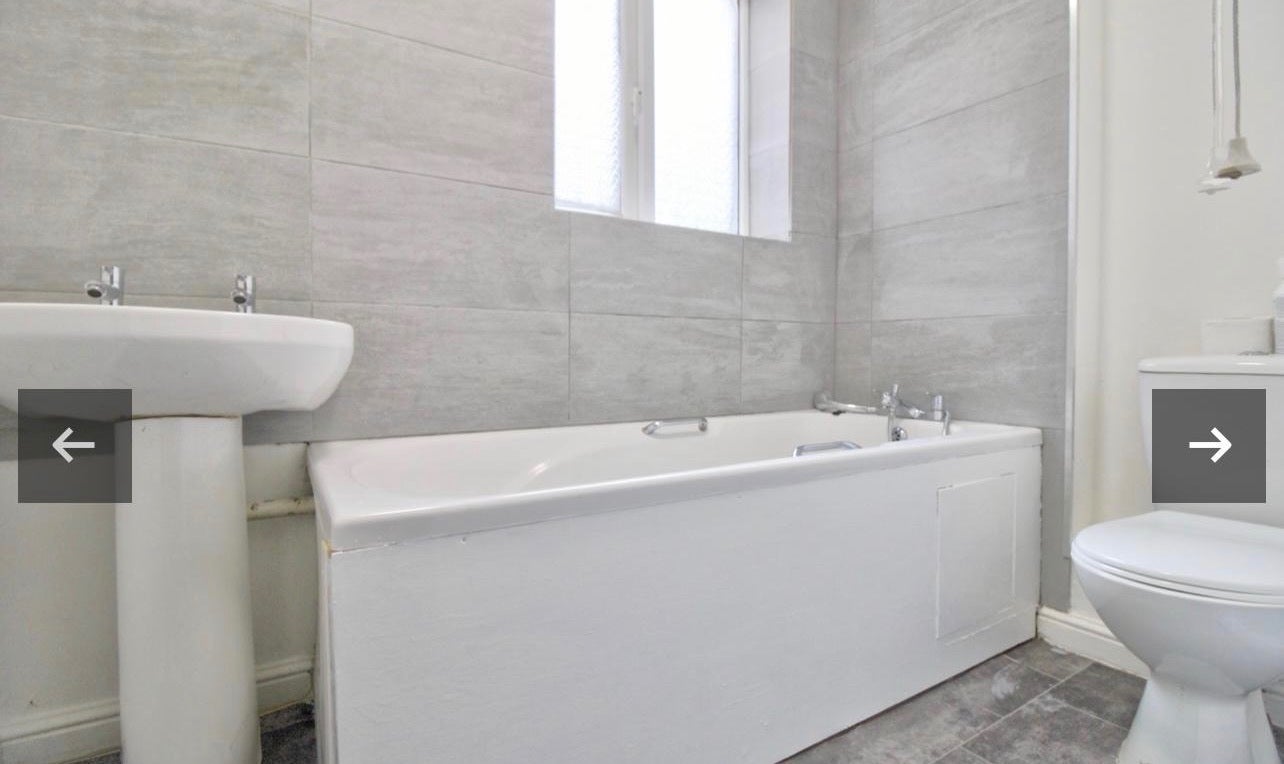 Flat Petunia Court in Luton