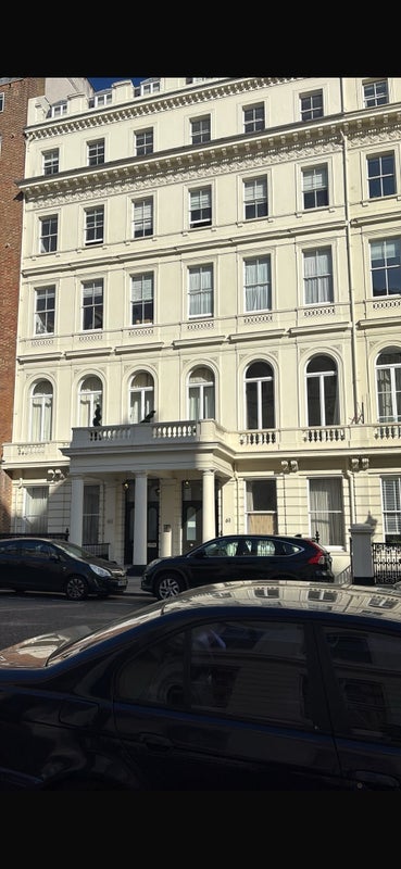 Flat Lancaster Gate in City of Westminster