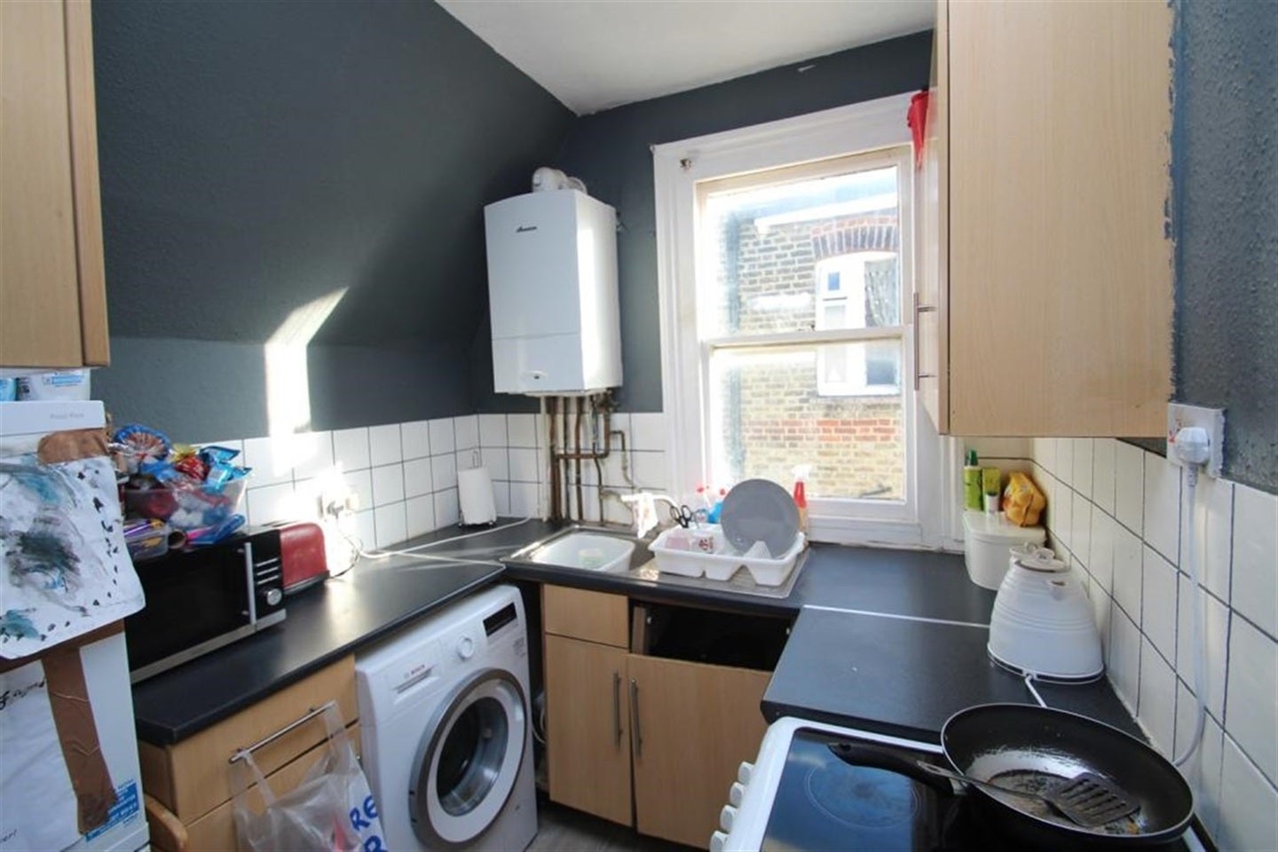 Flat Ashburton Road in Greater London