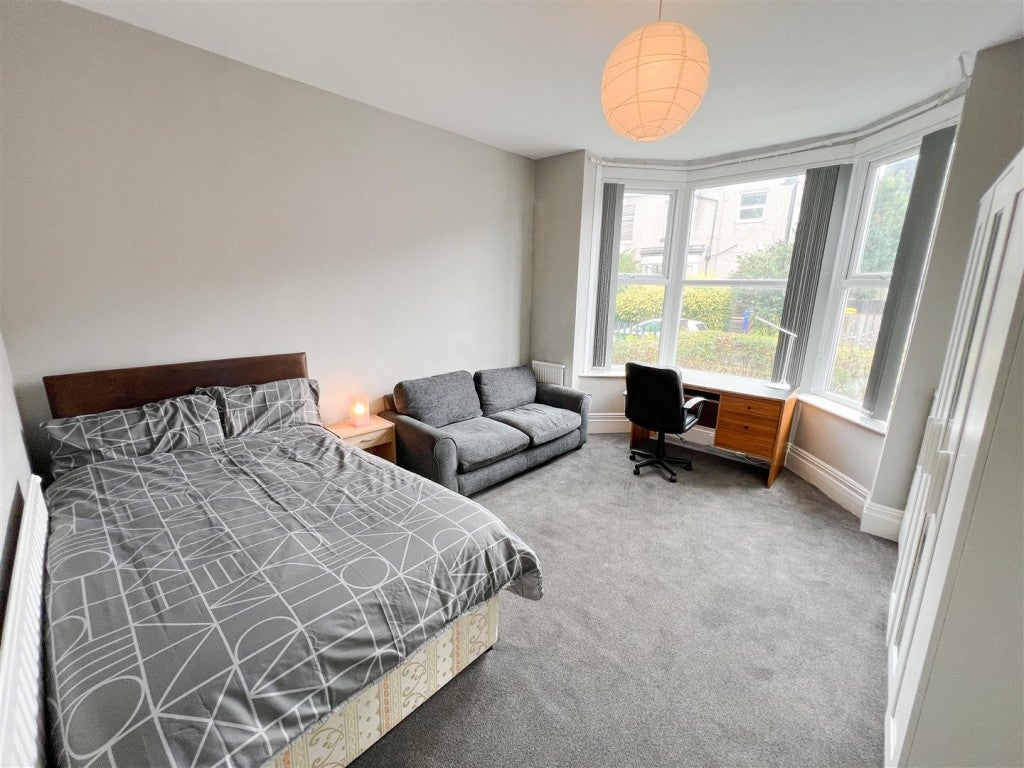 House Broomspring Lane in Sheffield