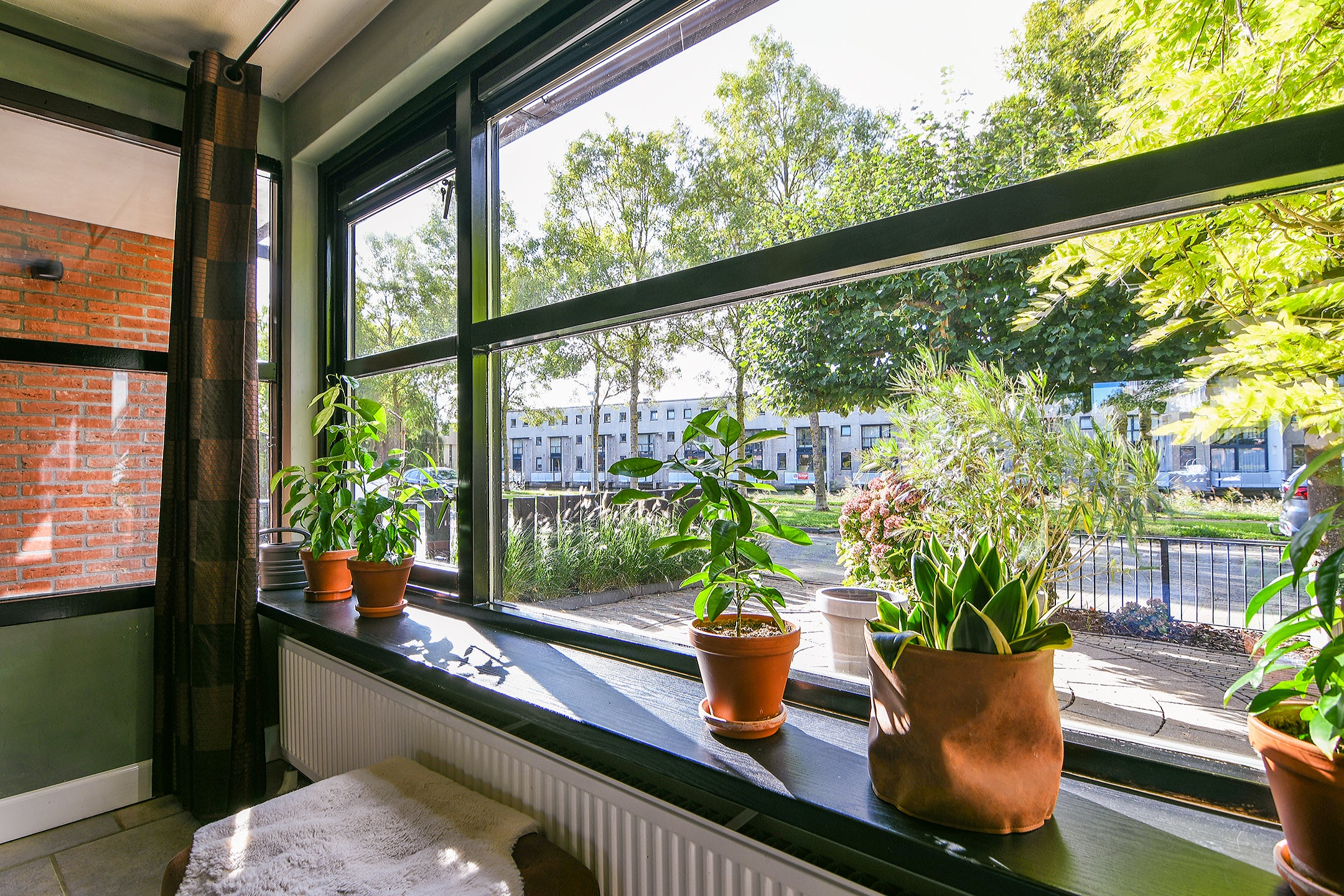Tussenwoning te koop: Laan van Bizet 33, Nieuw-Vennep