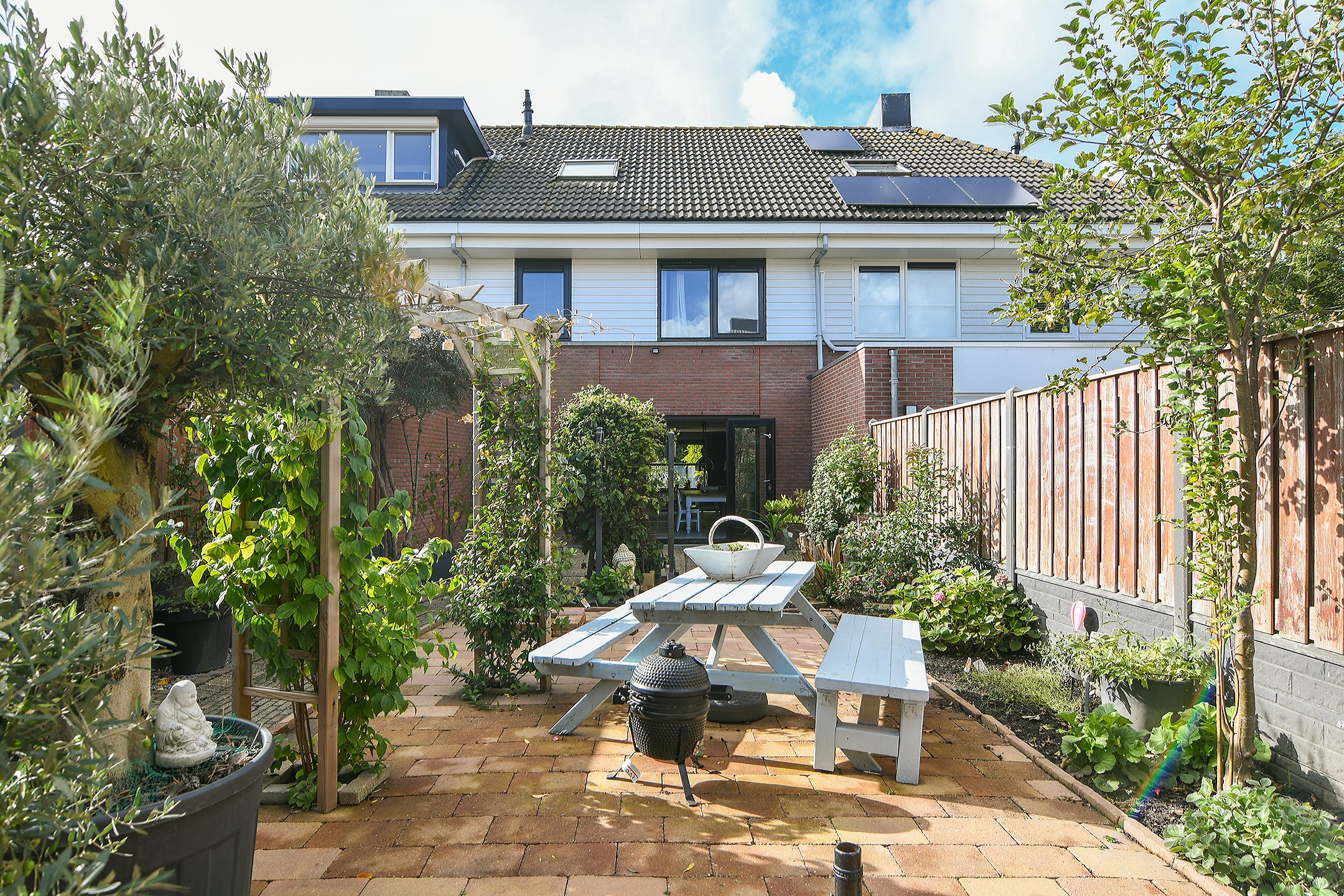 Tussenwoning te koop: Laan van Bizet 33, Nieuw-Vennep