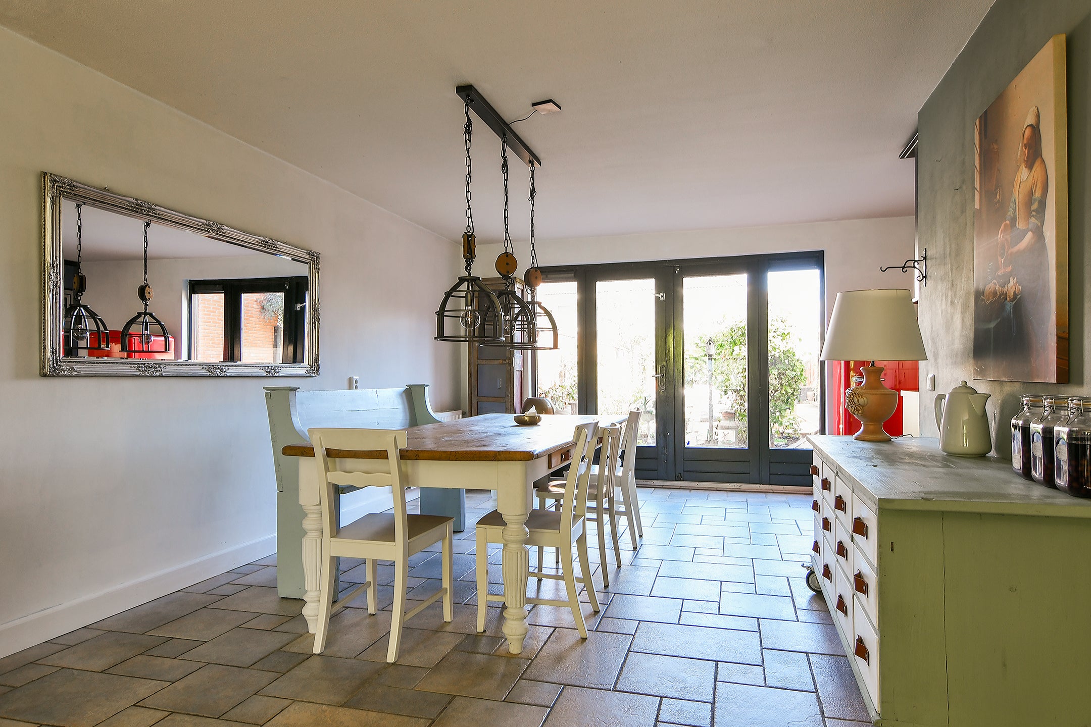 Tussenwoning te koop: Laan van Bizet 33, Nieuw-Vennep