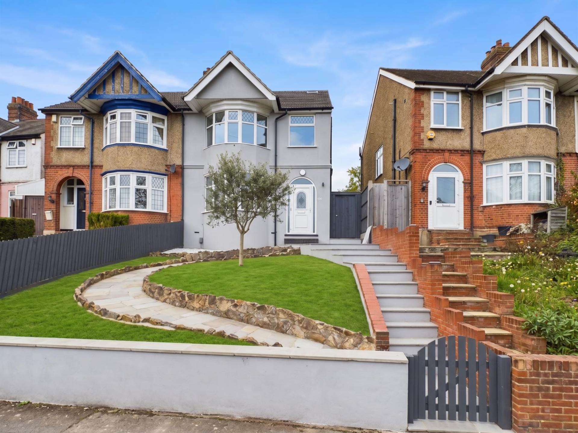 House Seymour Road in Luton
