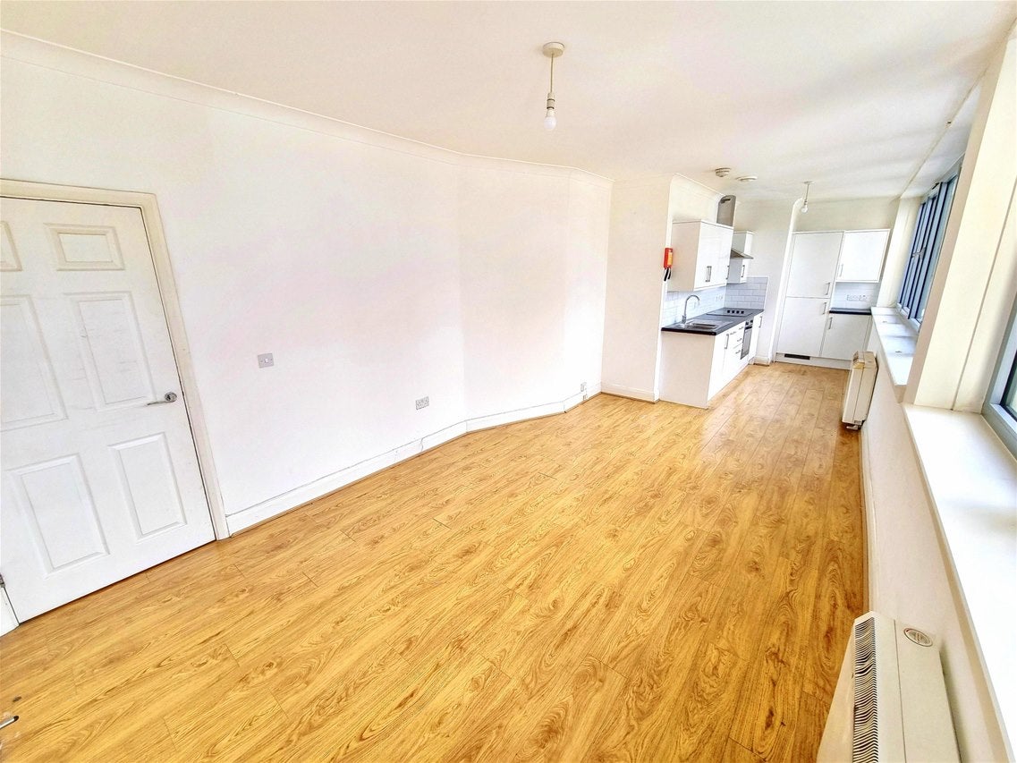 Flat Eastbury Square in London