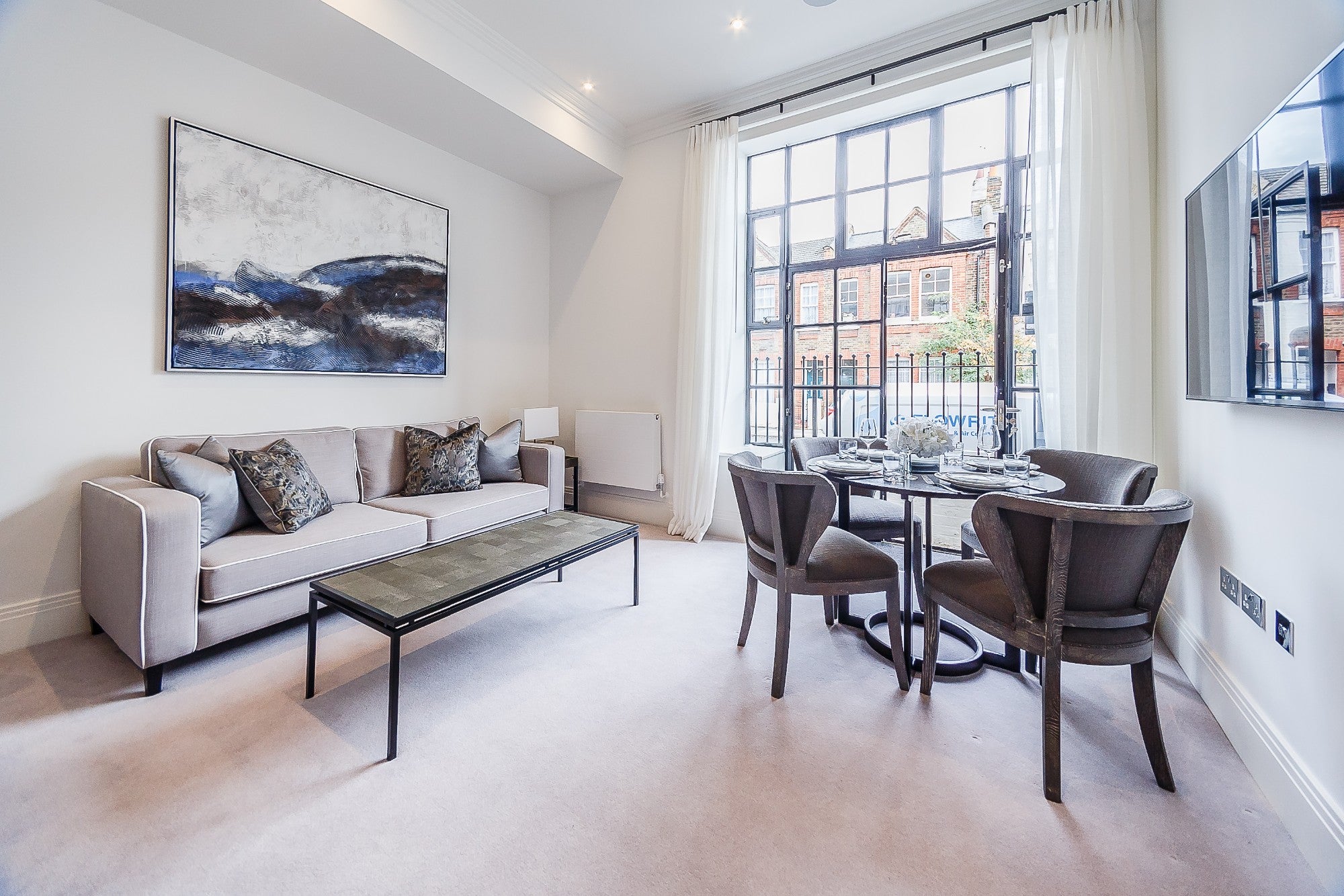 Flat Rainville Road in Greater London