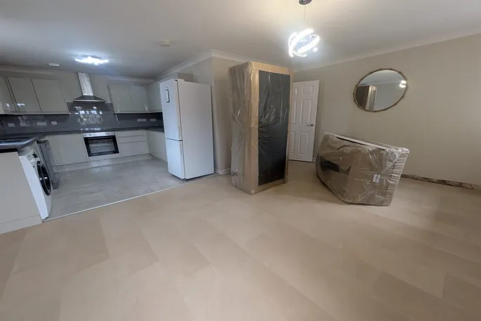 Flat Lilac Grove in Broxtowe