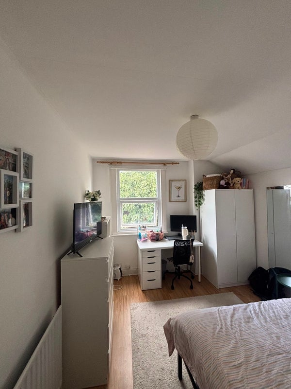 Room Oakfields Road in Rushcliffe