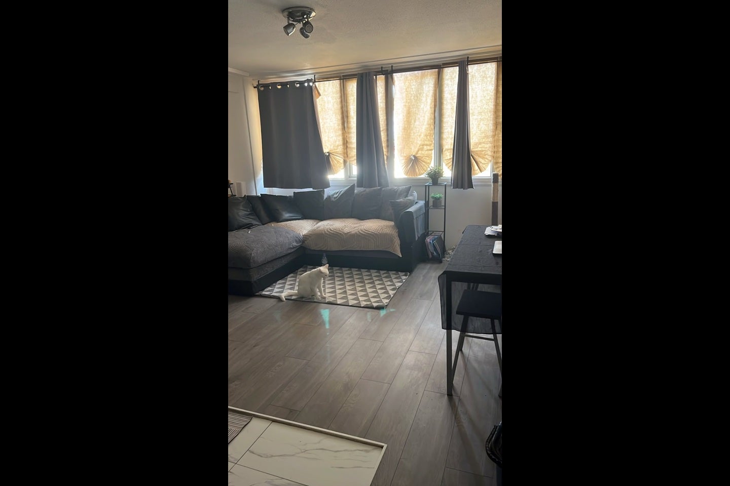 Room Norman Crescent in Greater London