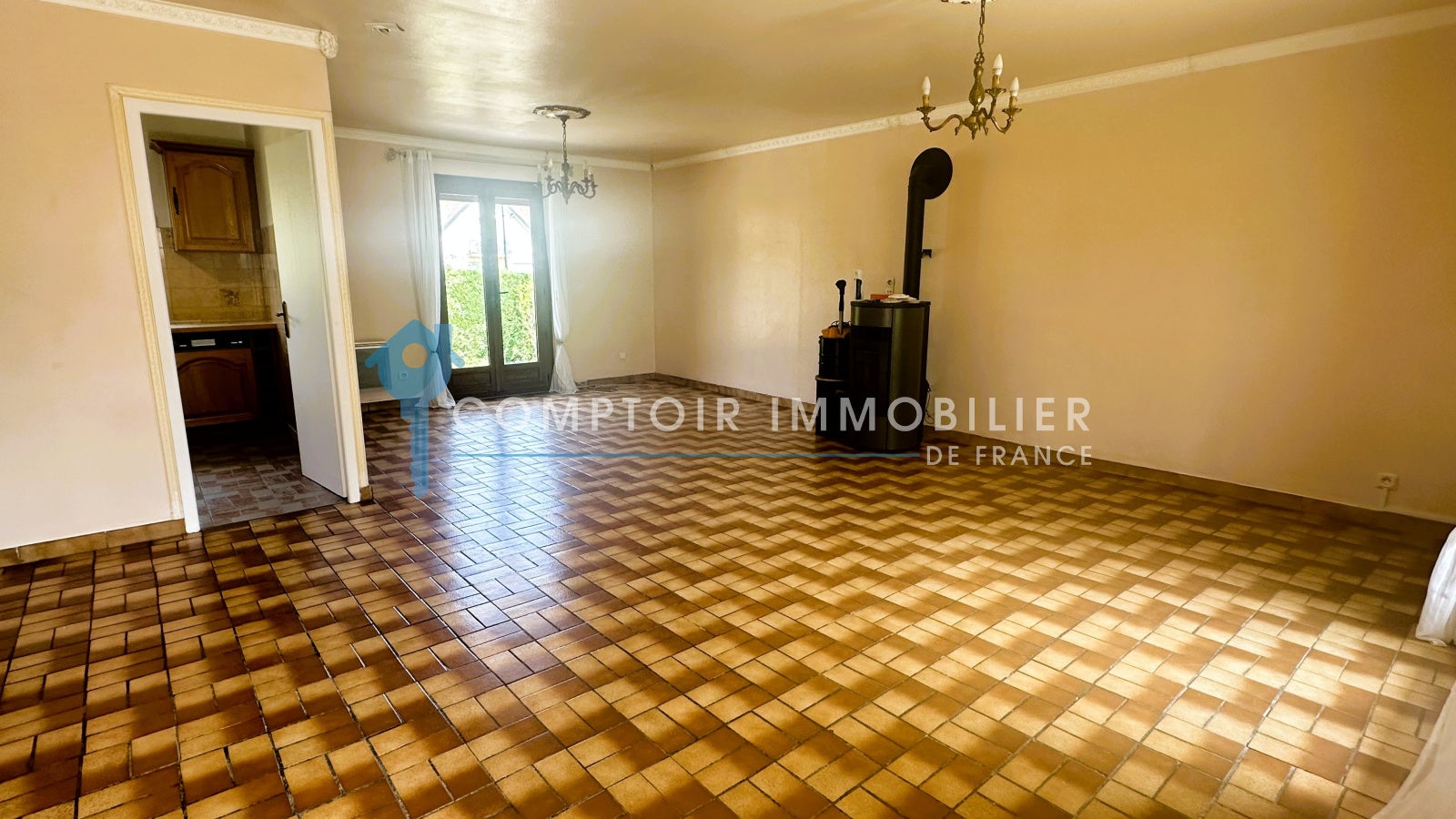 Maison D 332.2 à Auneau-Bleury-Saint-Symphorien