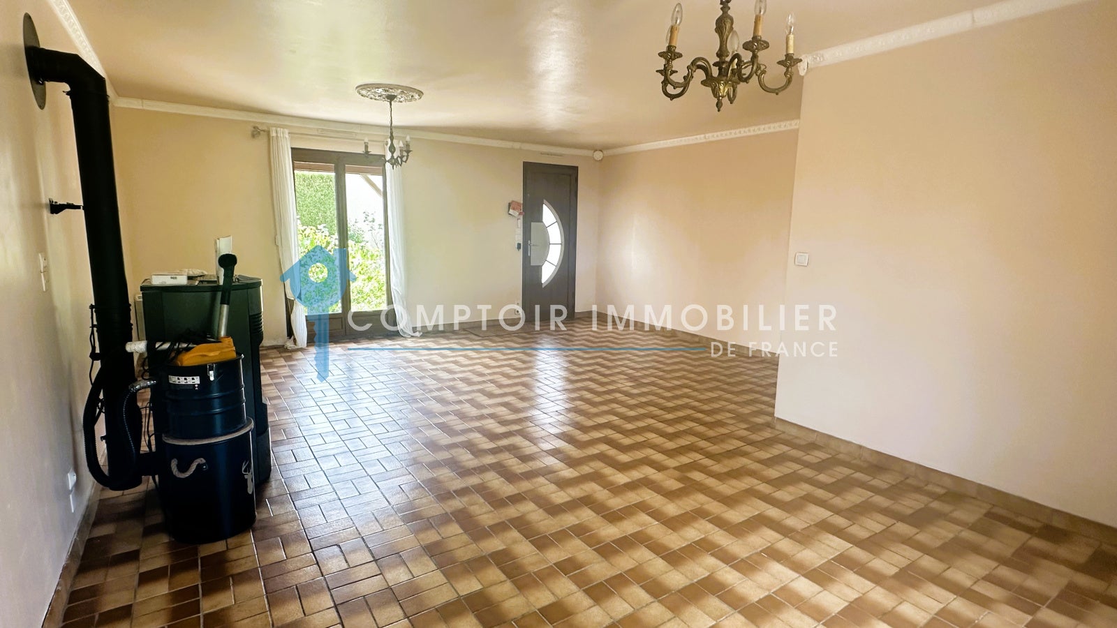 Maison D 332.2 à Auneau-Bleury-Saint-Symphorien