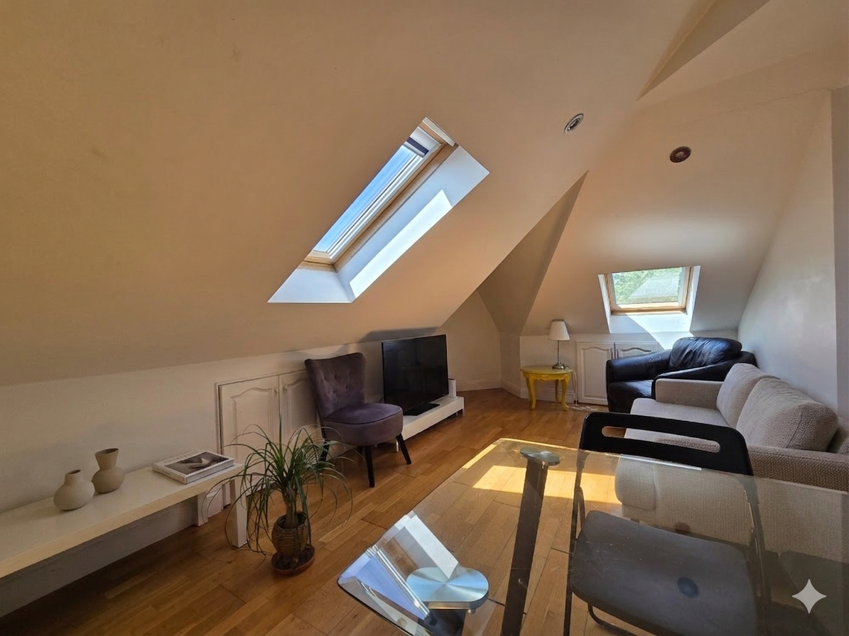 Flat Fulham Palace Road in Greater London