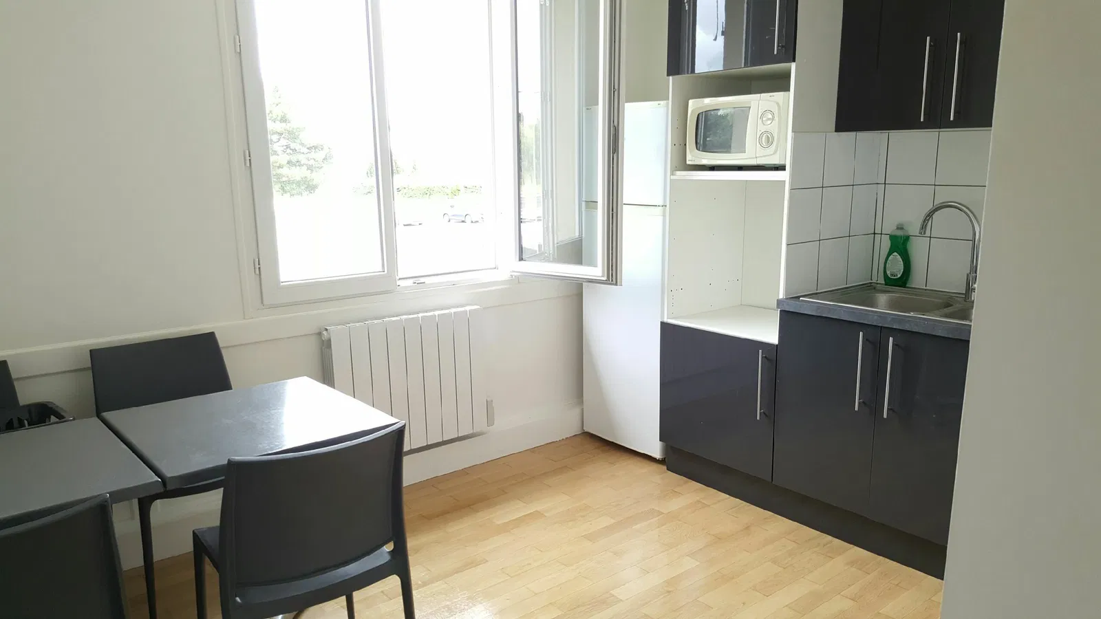 Chambre Allée de la Batellerie à Carrières-sous-Poissy