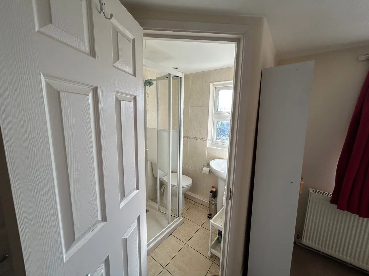 Room Beauchamp Road in Greater London