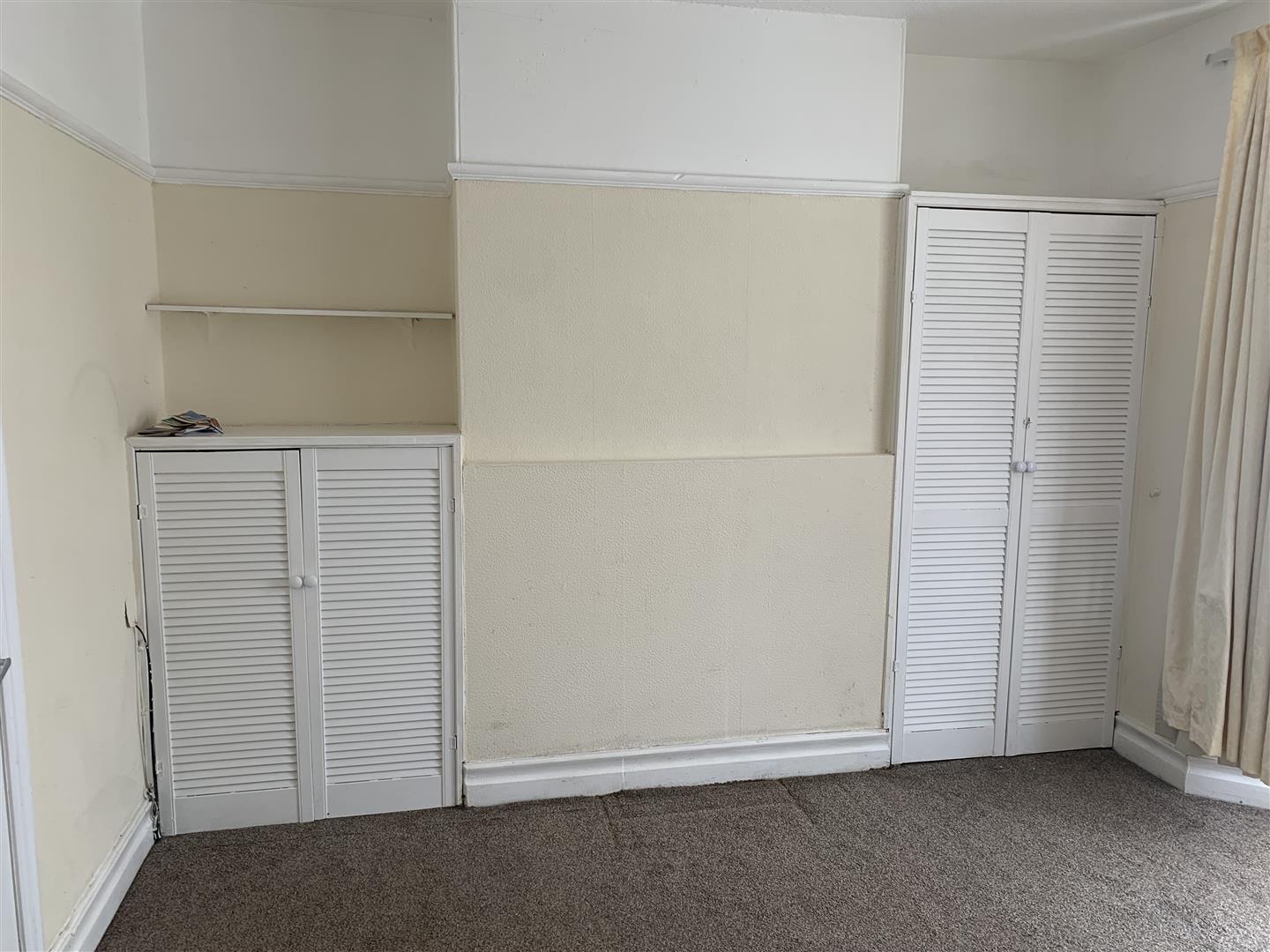 Flat Dene Street in Holywell