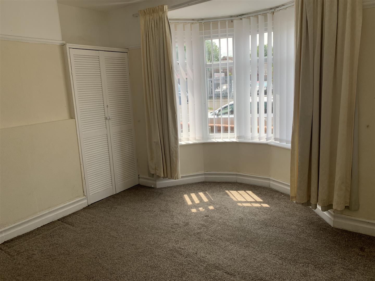 Flat Dene Street in Holywell