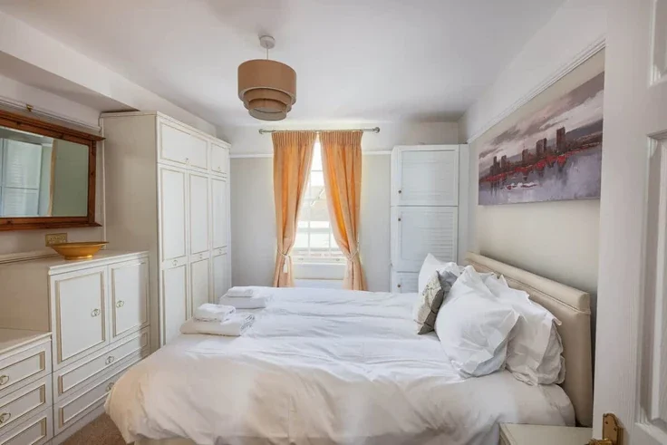 Flat Wellington Crescent in Thanet