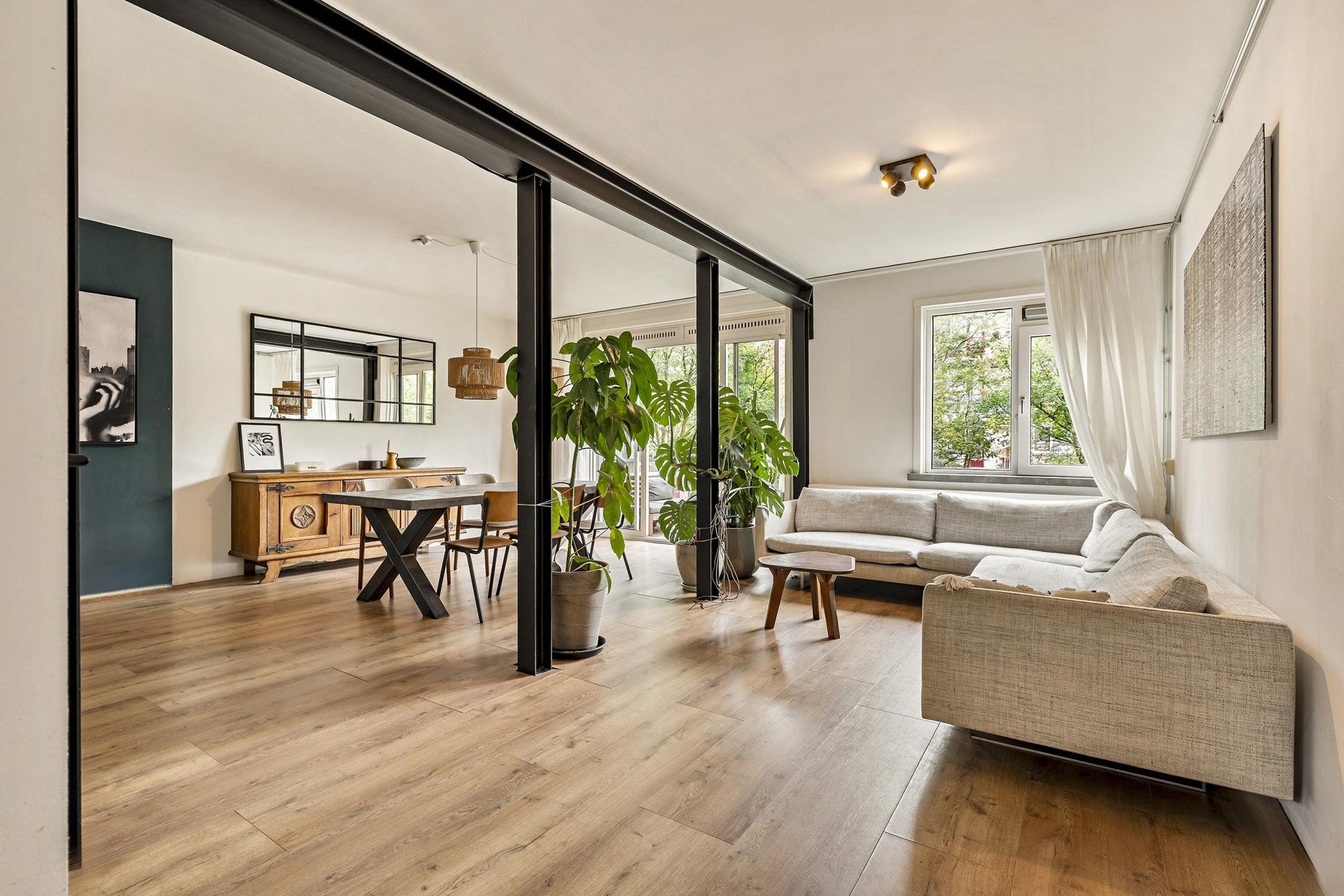 Appartement Schoorlstraat 16 in Amsterdam