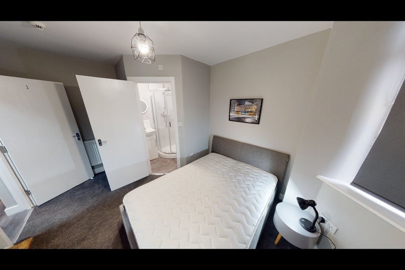 Room New Cross Street in Salford