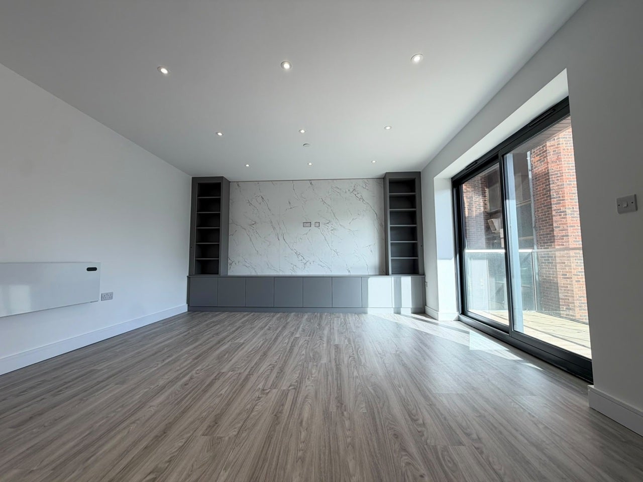 Flat Dunstable Place in Luton