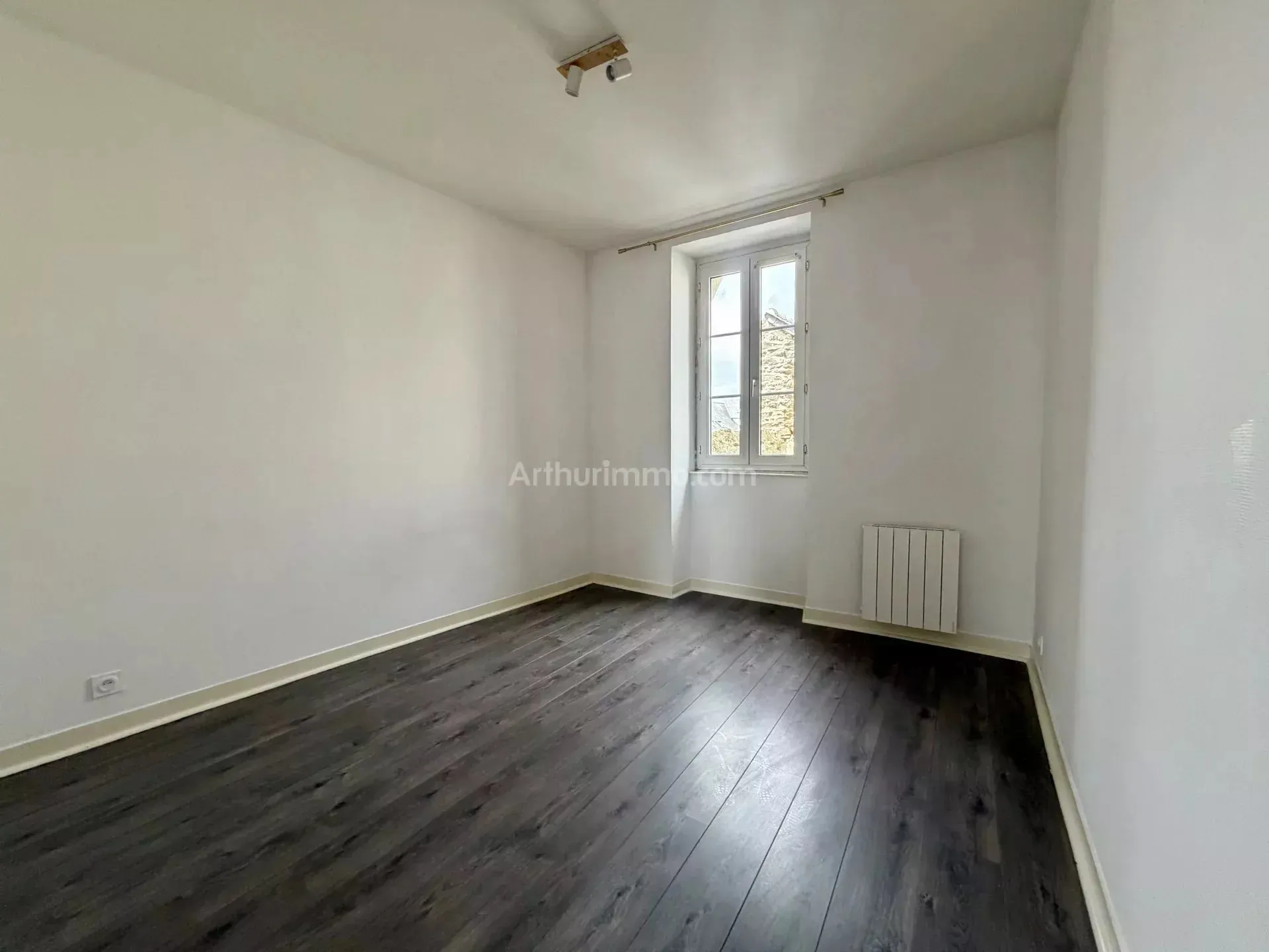 Appartement Place Duclos Pinot à Dinan