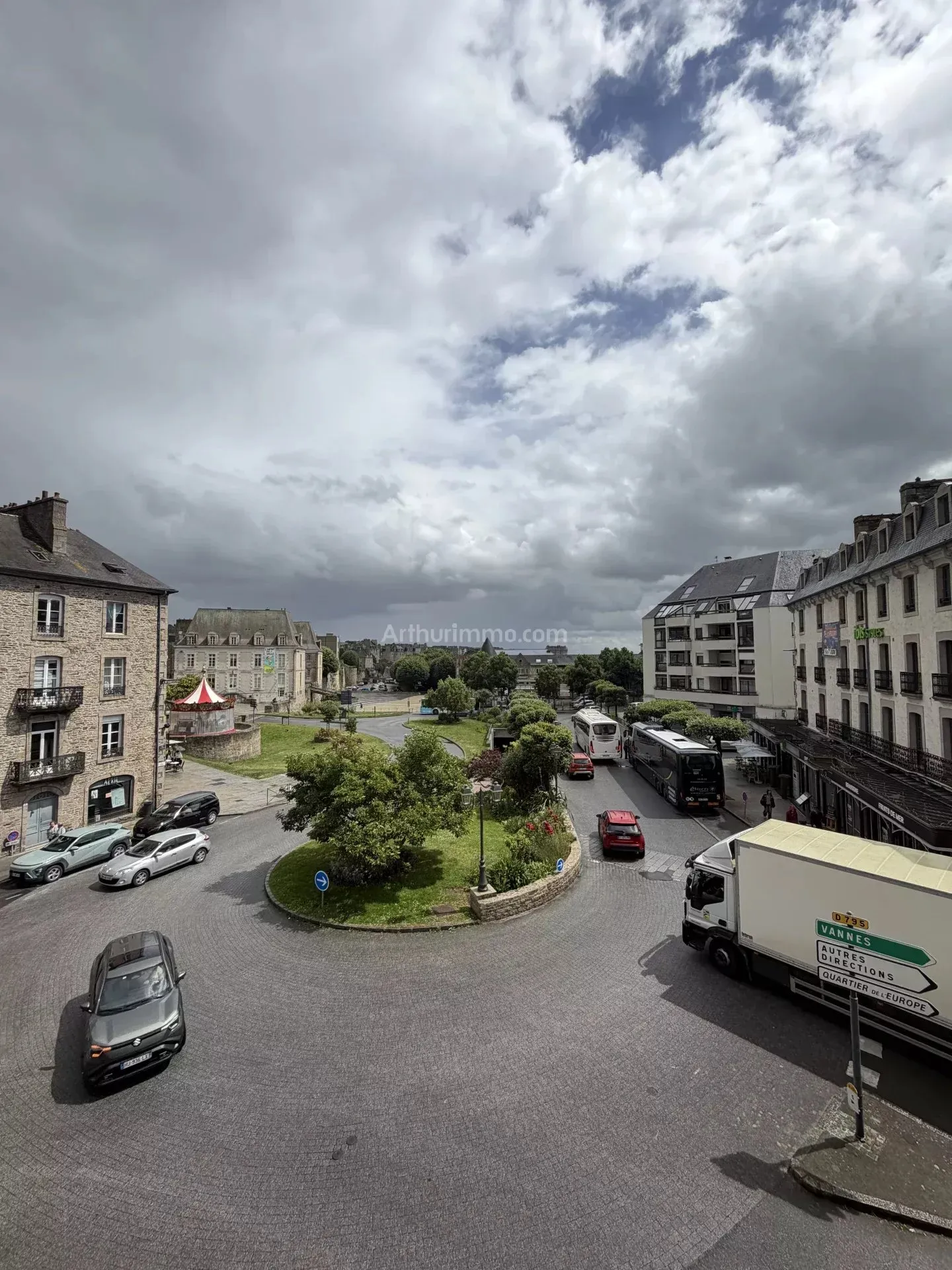 Appartement Place Duclos Pinot à Dinan