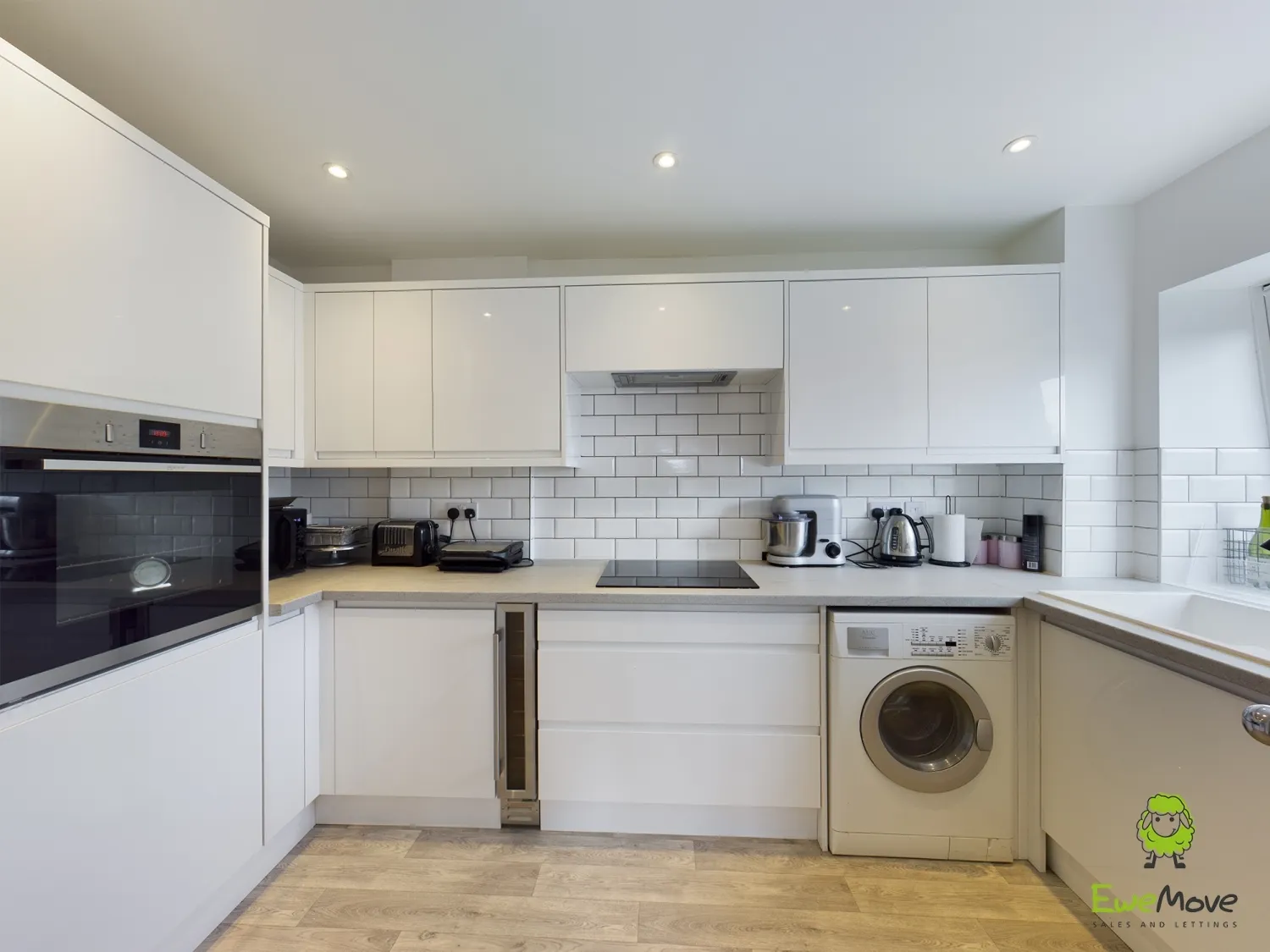 Flat Stanhope Road in Greater London