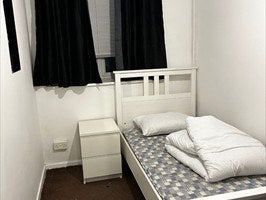 Flat Oakfield Road in Sandwell