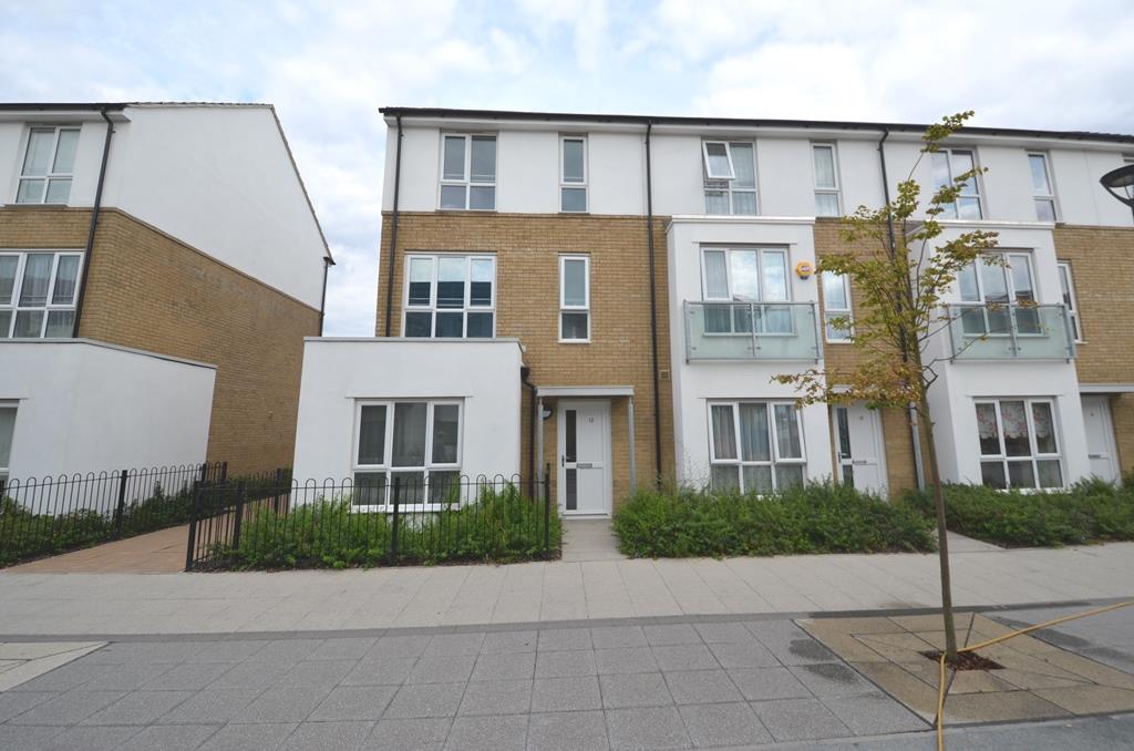 House Spring Promenade in Greater London