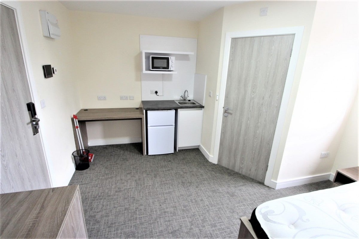 Room Clay Lane in Coventry