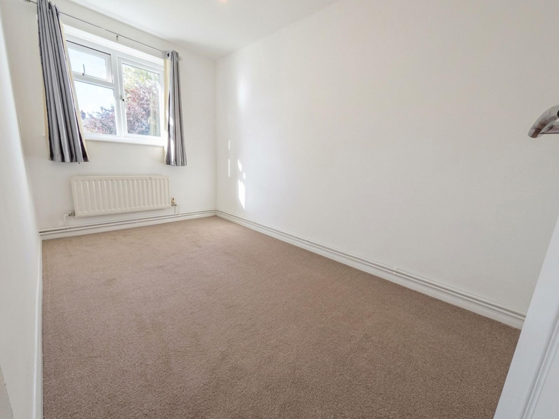 Flat Honor Close in Cherwell District