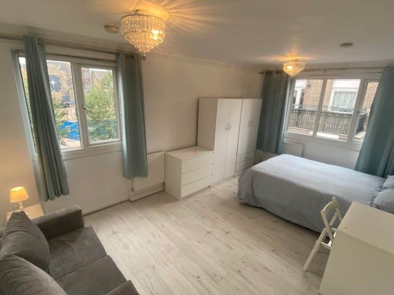 Room Blackwall Tunnel Northern Approach in Greater London