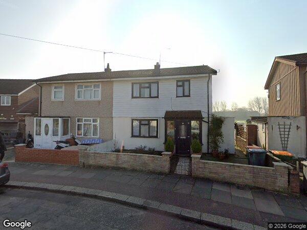 House Langdon Crescent in Greater London