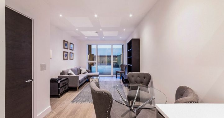 Flat Kings Holt Mews in Greater London