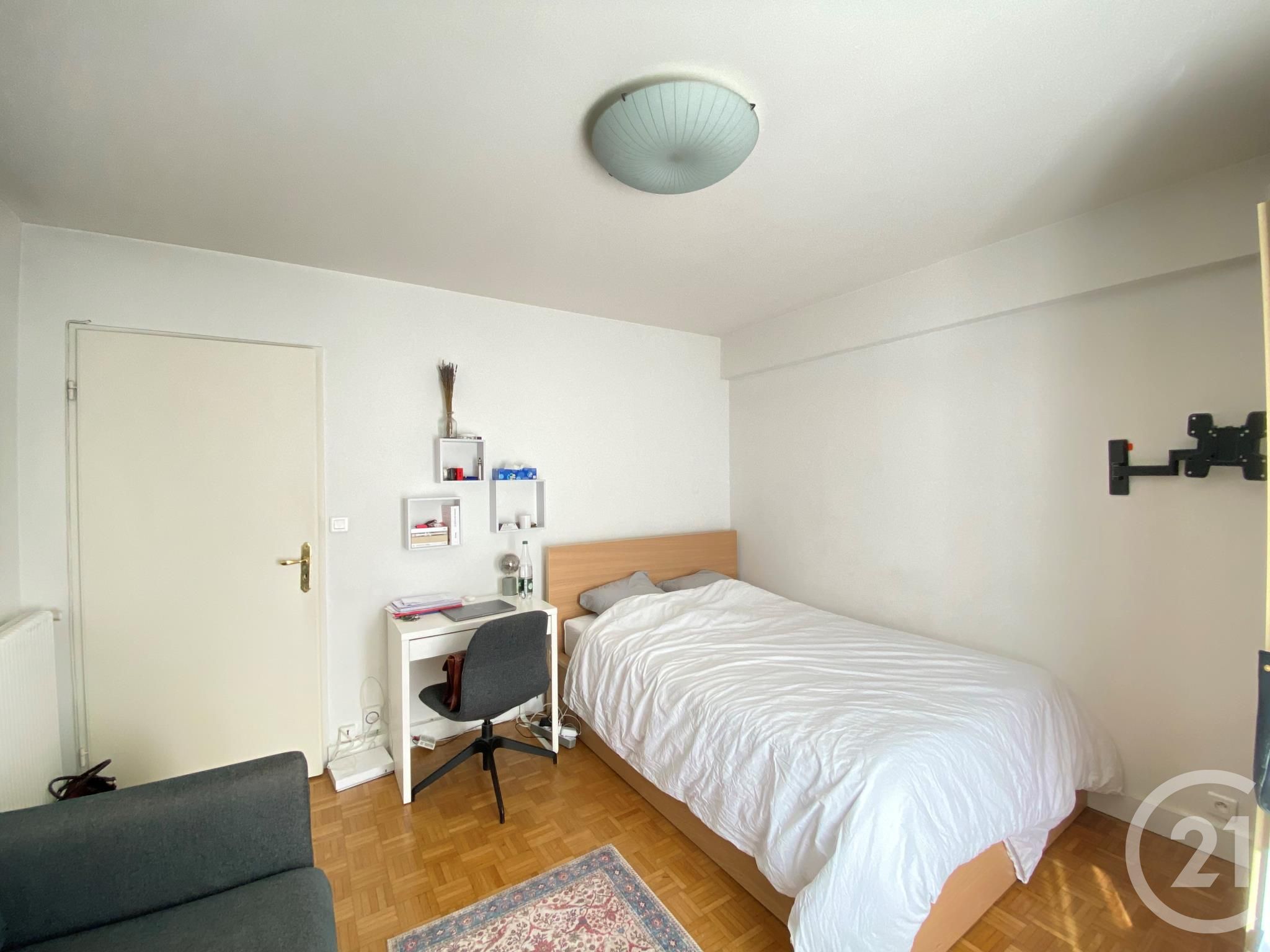 Appartement Rue Laugier à Paris